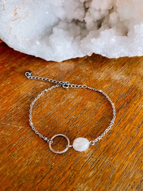Pearl Circle Bracelet - Gold/Silver