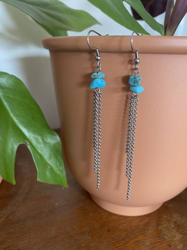 Chip Stone Earrings Long - Silver