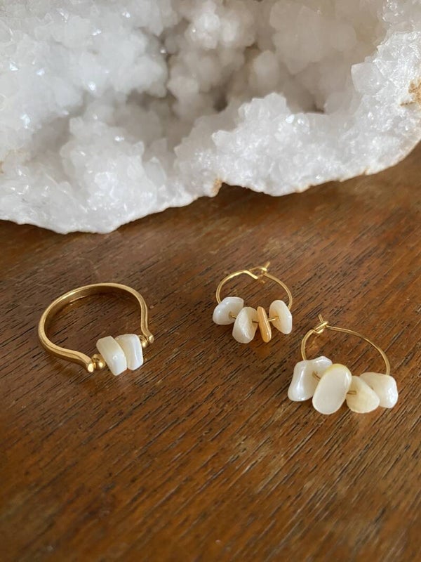 Chip Stone Ring - Gold