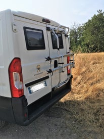 vv van porte vélo.jpg