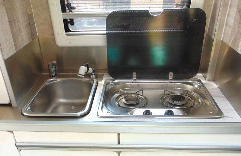 vv-van-évier et gaz jpg