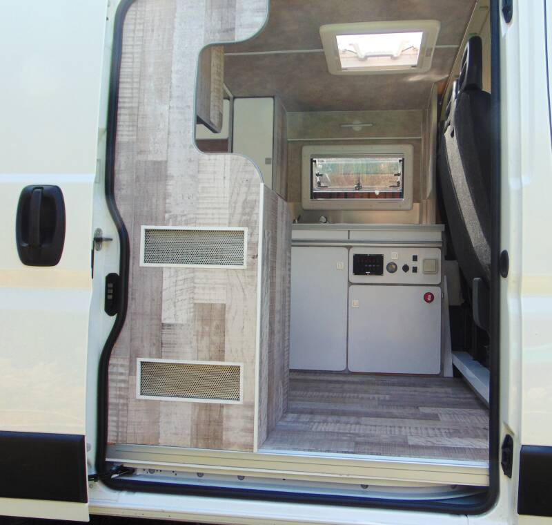 vv-van-agencement jpg