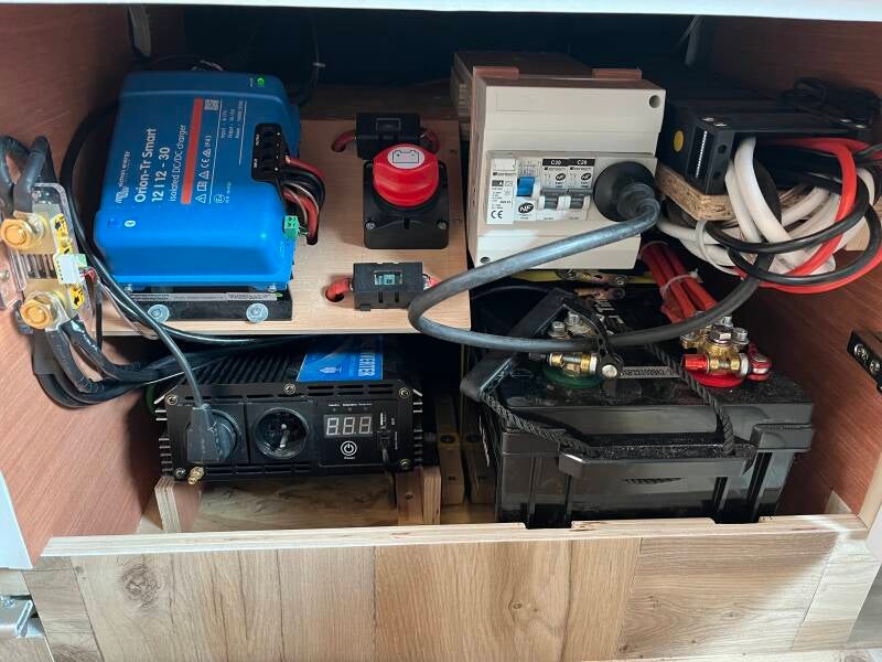 vv-van-électricité 12Vjpg