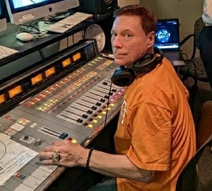 DJ KEITH KELLY (OWNER / DJ)