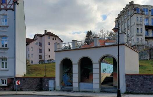 03-Treppenaufgang Schillerstraße