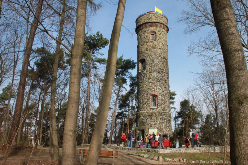 Der Turm empfängt die Wanderer vom Sachsen-Dreier (2011)