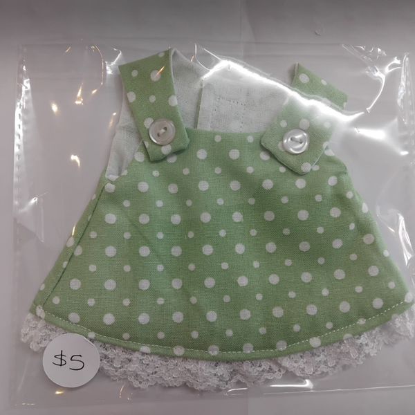 Dresses for 20cm Doll
