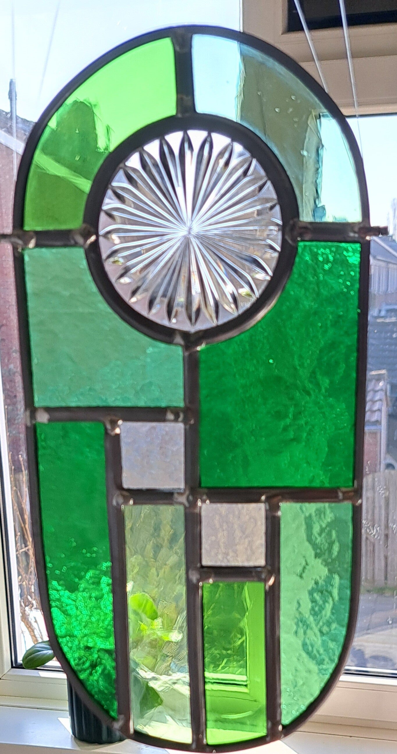 Raamhanger ovaal. Groen abstract