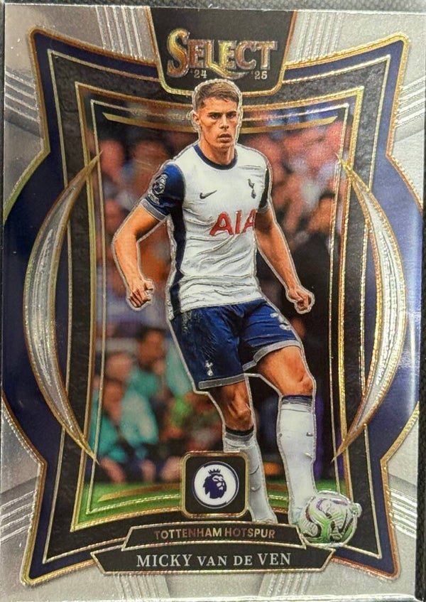 Micky Van De Ven - No.9