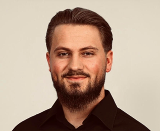 Florian Ramadani Inhaber