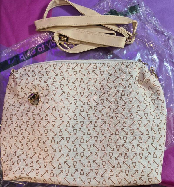 White Med Crossbody Bag