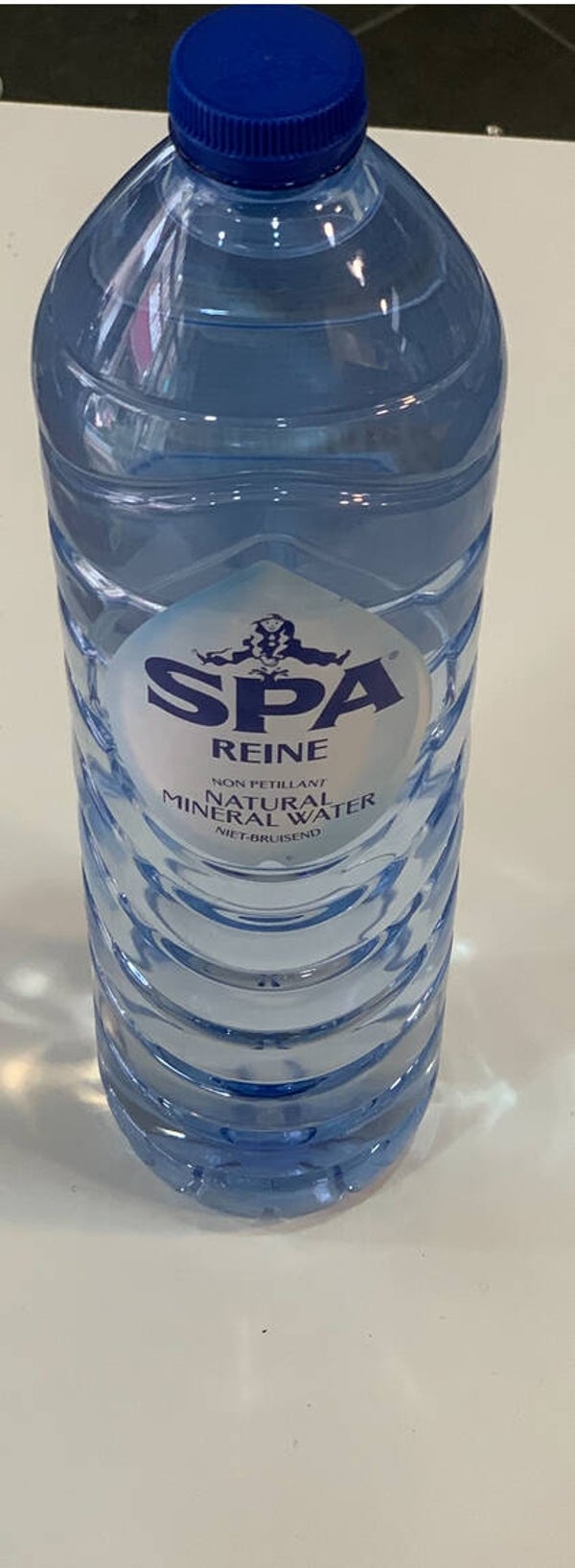 SPA Reine – Eau Minérale Naturelle Non Pétillante (1,5 L)