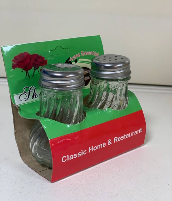 Set salière et poivrière – Verre et métal