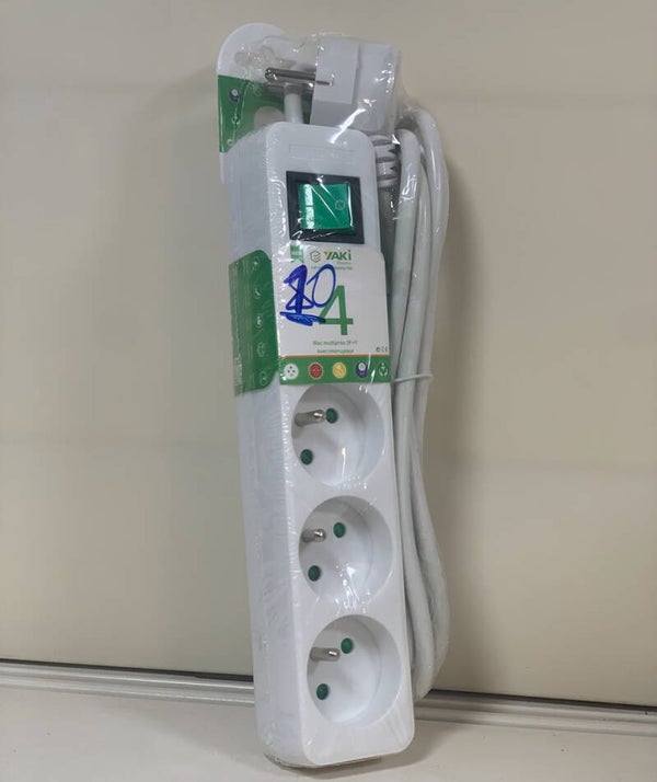 Bloc multiprise 4 prises avec interrupteur – Yaki