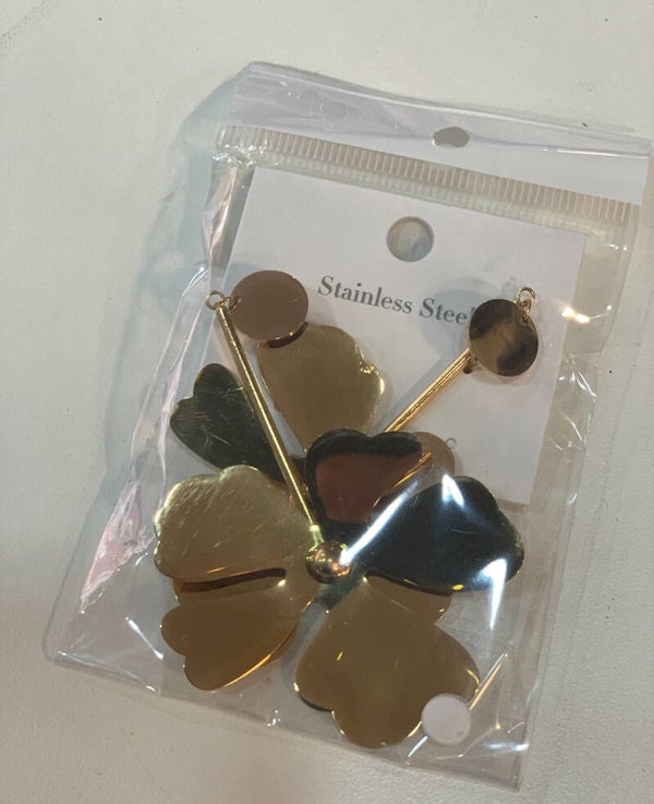 Boucles grand format fleur dorée