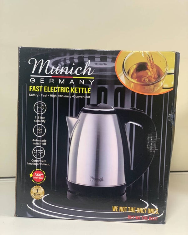Bouilloire Électrique 1.8L – Munich Germany