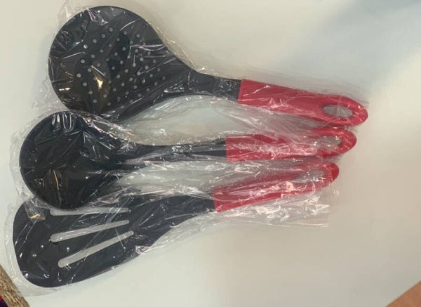 Lot de 3 ustensiles de cuisine (noirs et rouges)