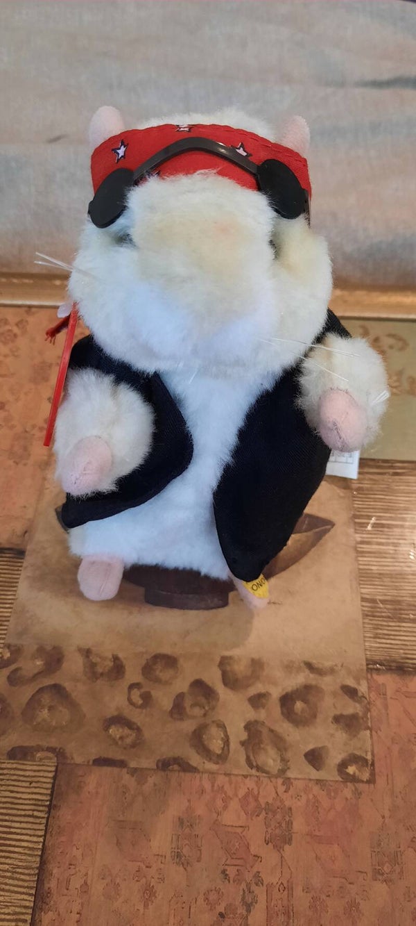 Dancing Hamster With Music ##