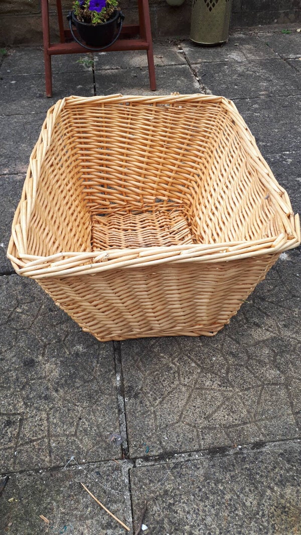 SOLD SOLD Large wicker basket.