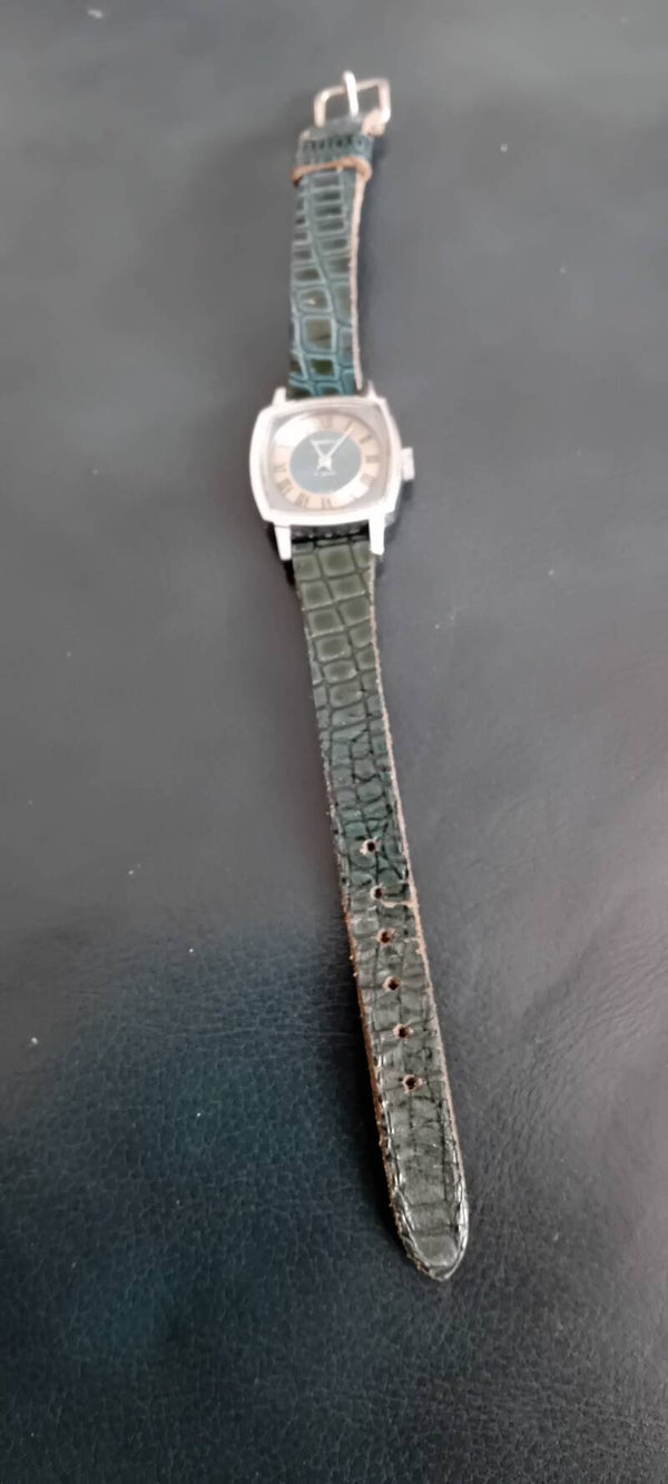 SOLD SOLDSekonda 17 jewels mechanical wristwatch IWO. Uk Postage Only