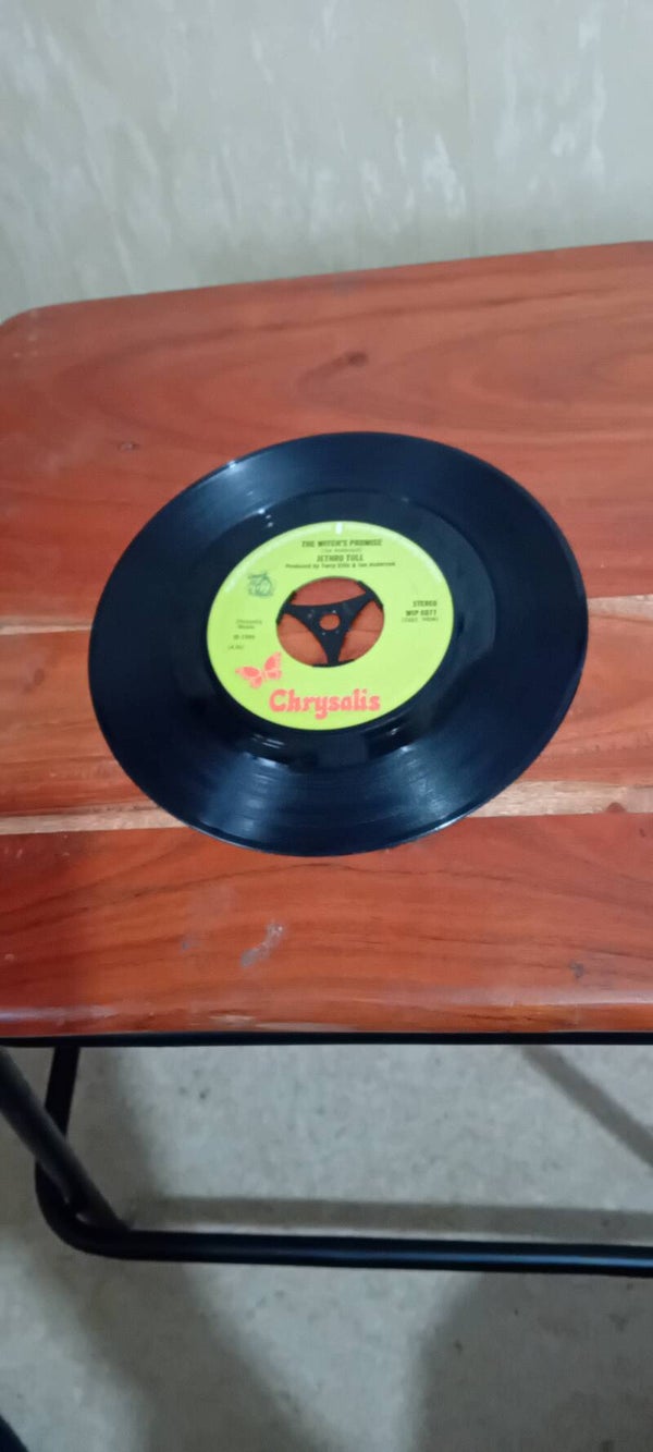 Vinyl 7" Jethro Tull - The Witch's Promise /; Teacher 1969. Uk Postage Only.