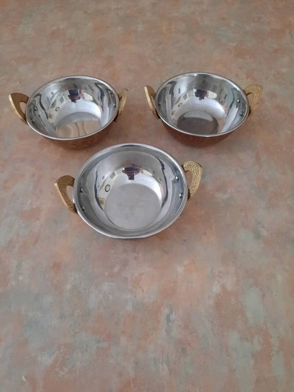Stunning set of 3 serving dishes. UK POSTAGE ONLY