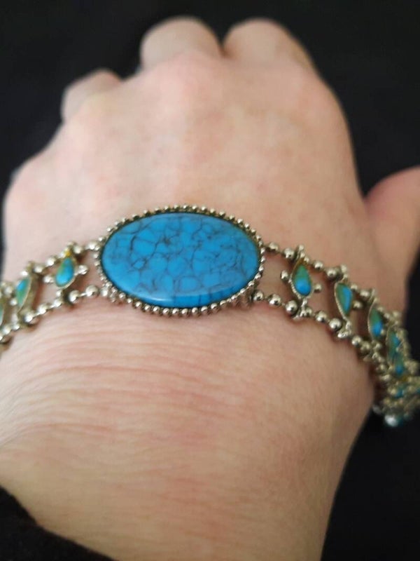 SOLD SOLD Stunning Bracelet With Claw Clasp ##