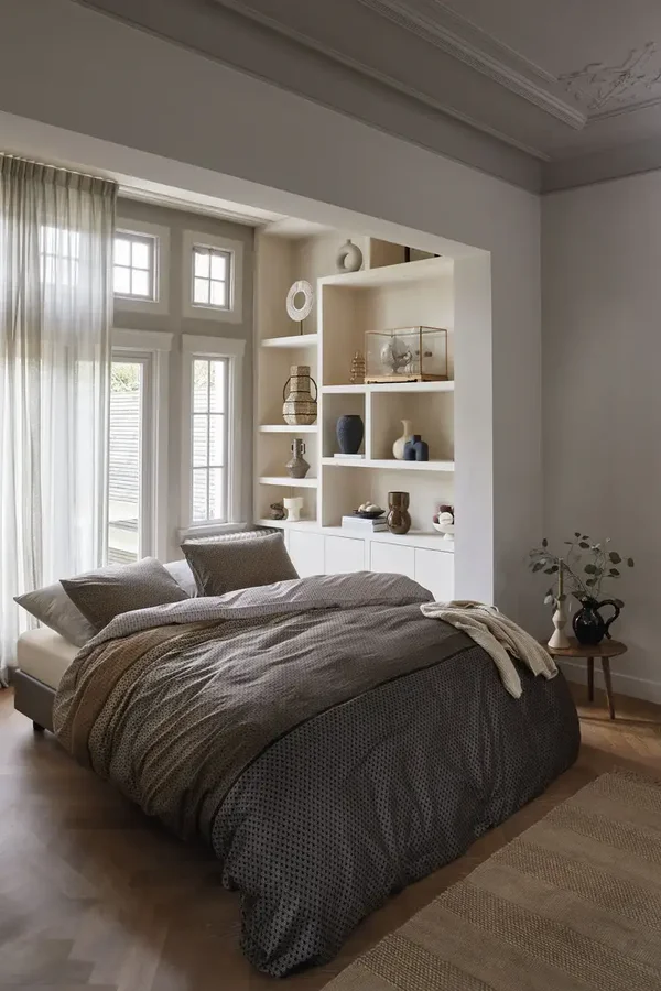 Beddinghouse Carter Brown