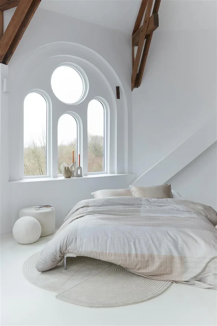 Beddinghouse Structure Sand