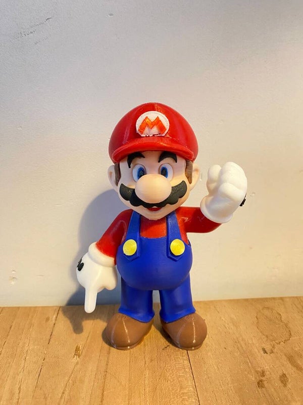 Super Mario 13cm