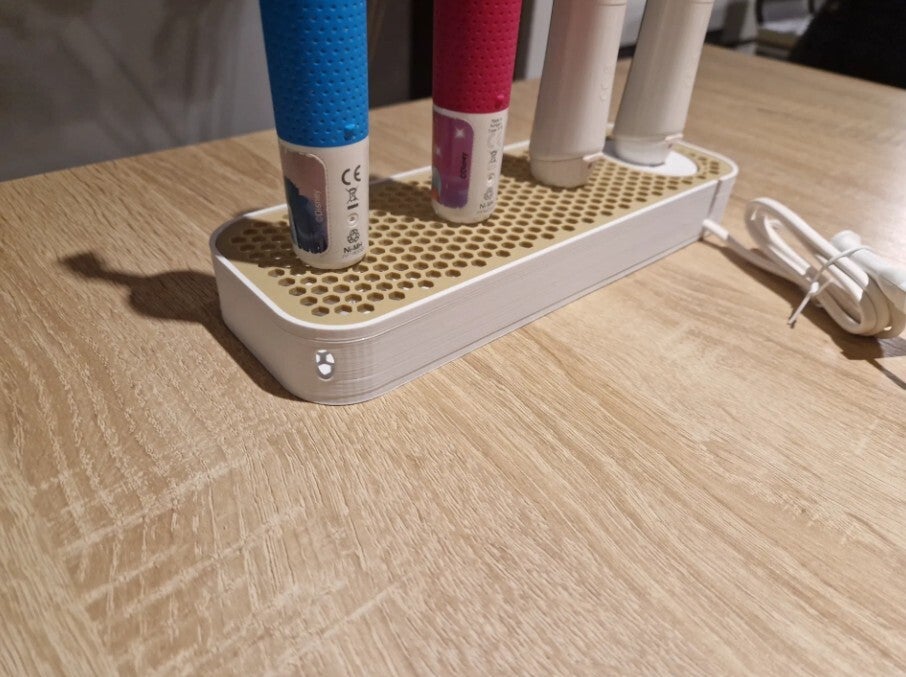 Oral-B Tandenborstelhouder met geïntegreerd pplaadstation – voor 4 tandenborstels