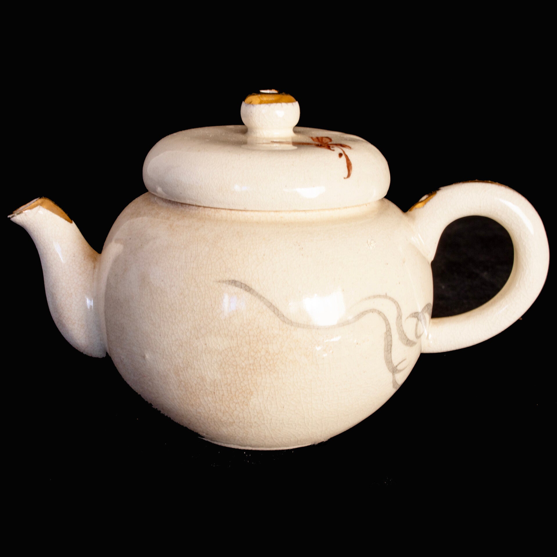 Kiyomizu ware tea ceremony pot