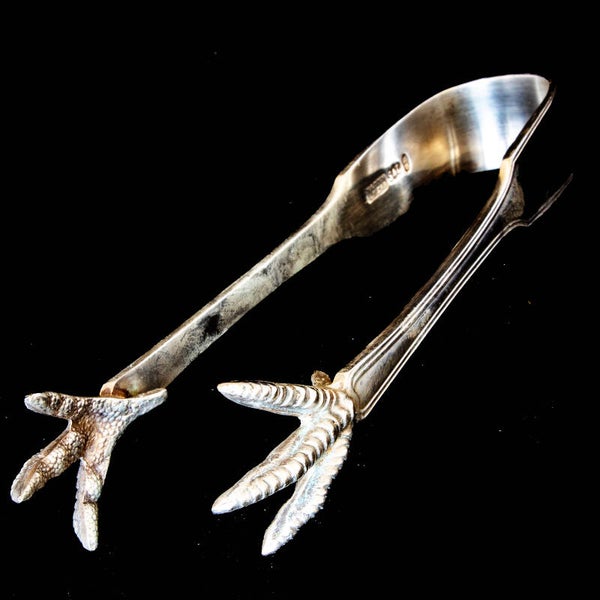 Antique sugar tongs in silver plate by Mappin and Webb / Stevenson and Law