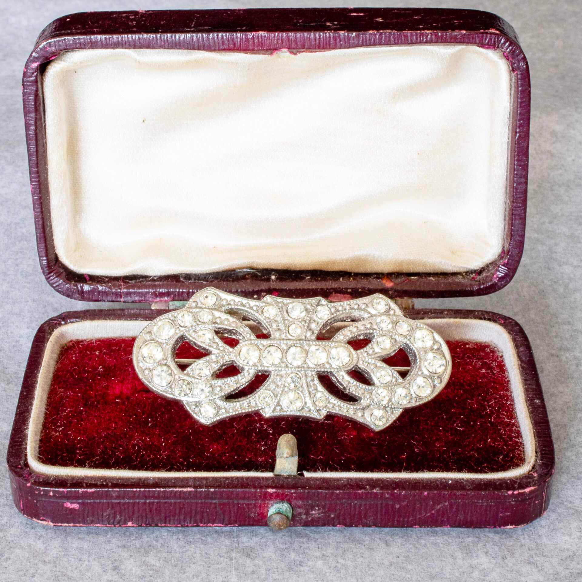 Cased Art deco era inspired brooch