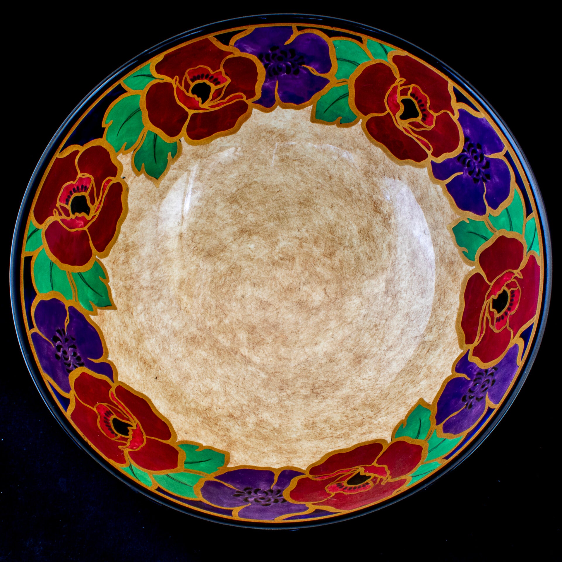 Regal Ware fruit bowl in the hand-painted “Poppy” pattern