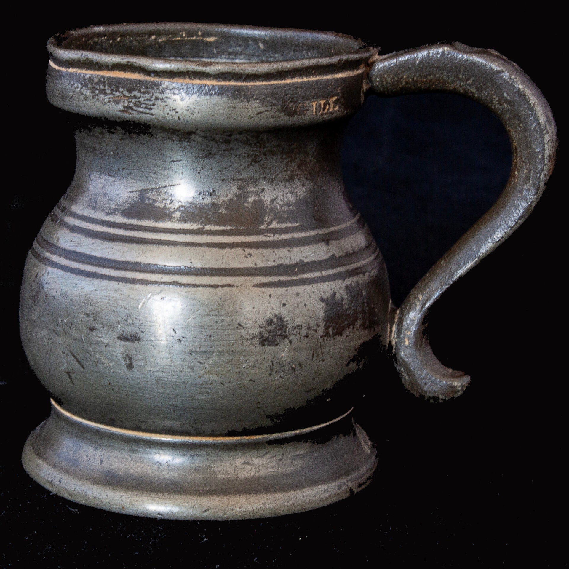 Antique, Victorian era Pewter ½ Gill bar measure