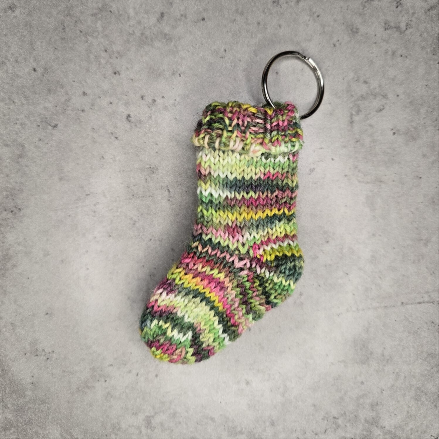 Mini-Schlüsselanhänger „Socke“