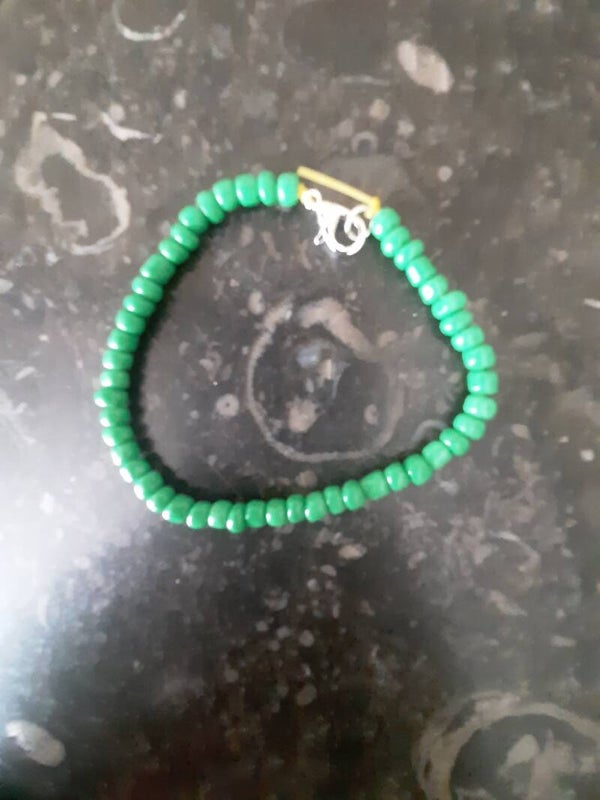 Zelfgemaakte armband