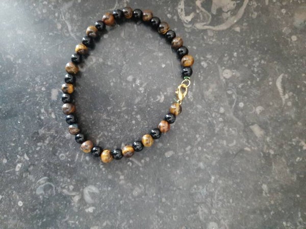 Zelfgemaakte armband