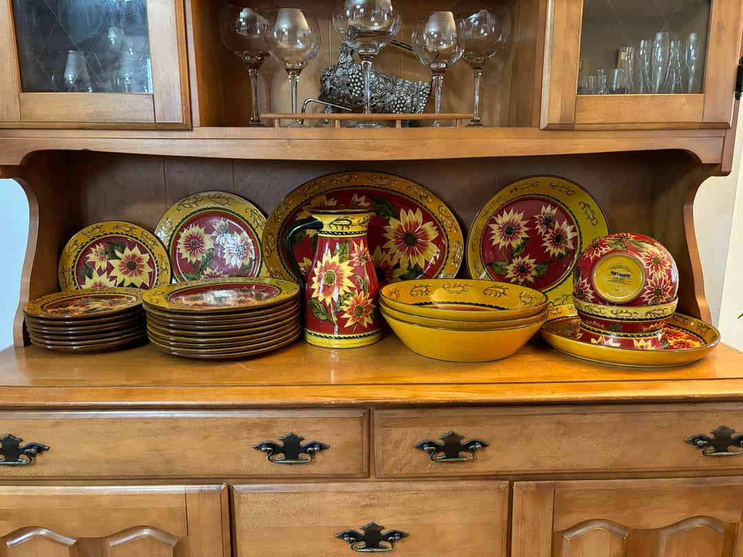 Terracotta tableware set "Sunflowers"