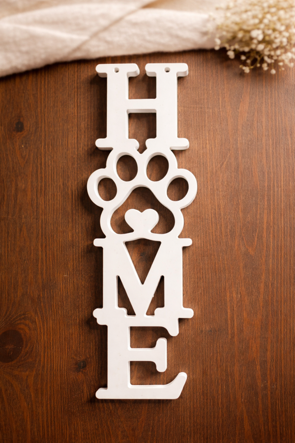 HOME – Dekohänger mit Pfotenmotiv aus Raysin