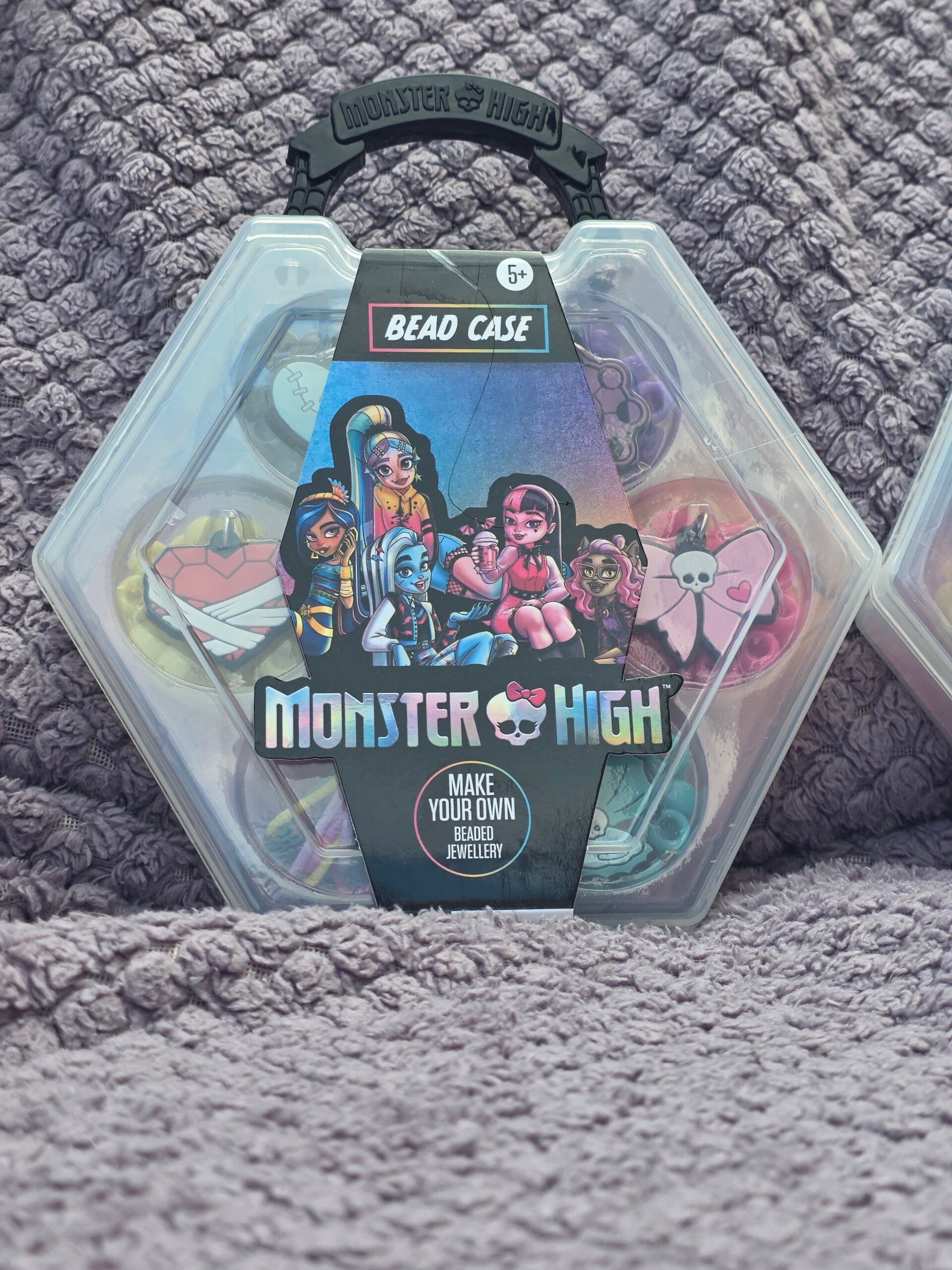 Mattel Monster high make your own bead jewelry