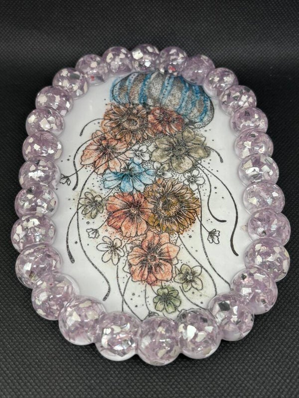 Oval