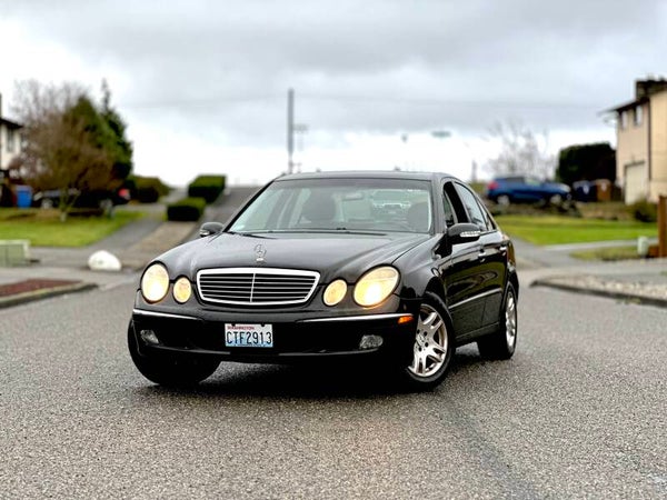 2004 Mercedes-Benz E320