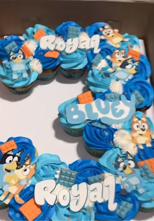 Bluey Cupcakes (Number 2 shape)