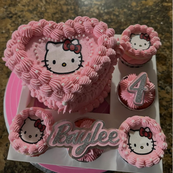 Hello Kitty Bento Box