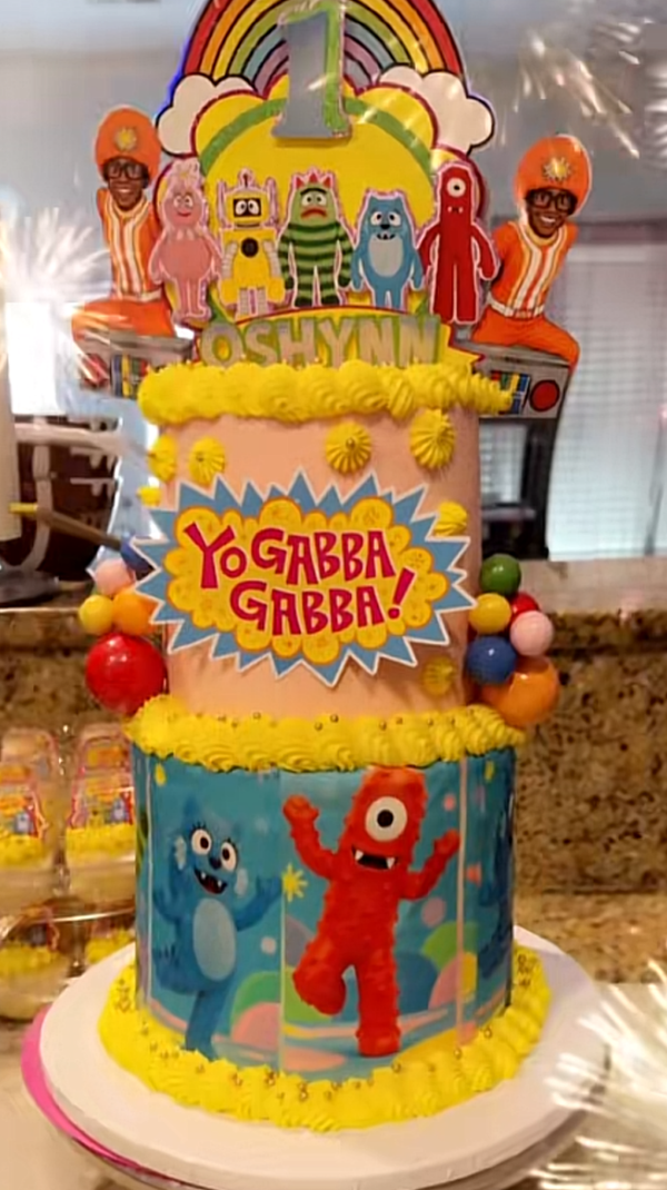 Yo Gabba Gabba 2 tier cake