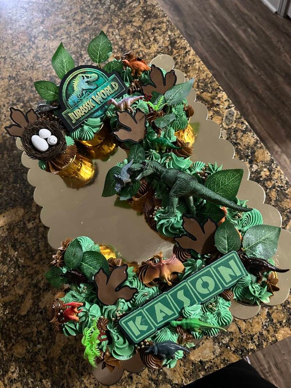 Dino Cupcake Cake