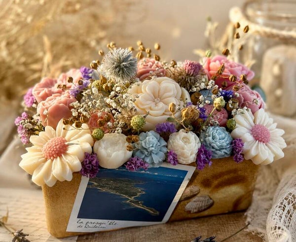 "Les Fleurs en Voyage"