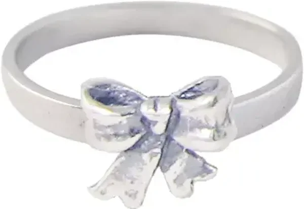 Ring KR35 Cubic Diamond Bow